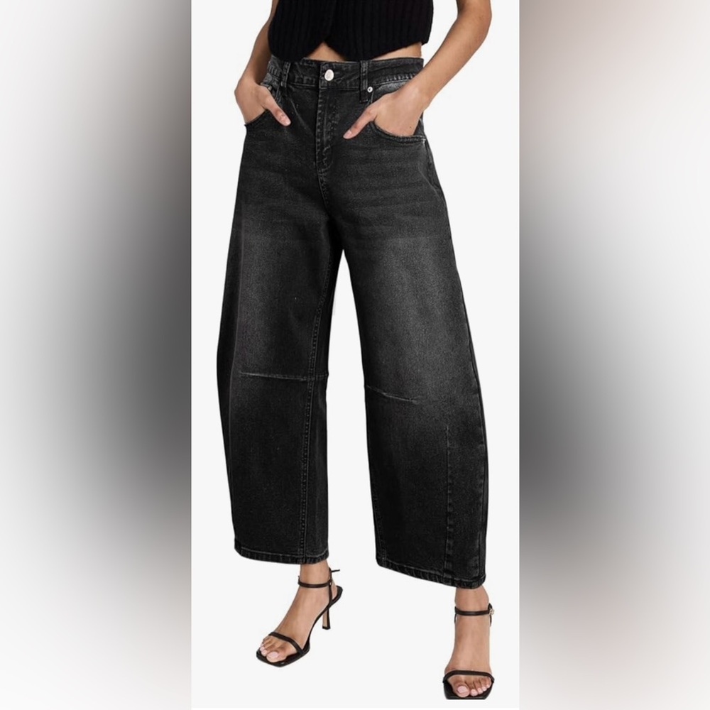 Black Ankle Cropped Wide-Leg Jeans